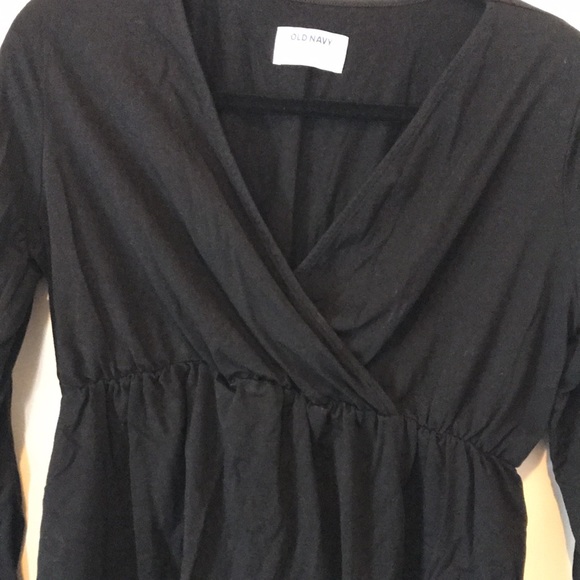 Old Navy Maternity Top - Picture 3 of 5